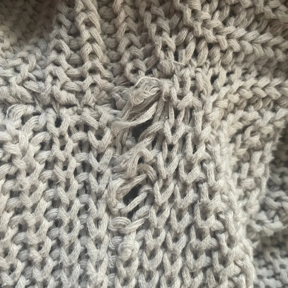 Free People Sweater Womens Size Medium Damsel Bell Sleeve Cropped Gray Oversized - Picture 9 of 9
